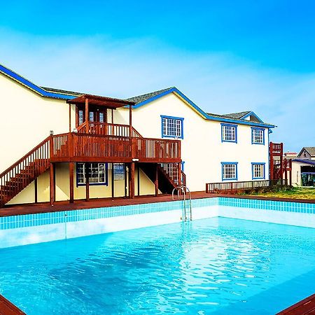 White Dream Pension Jeju by Eksteriør bilde