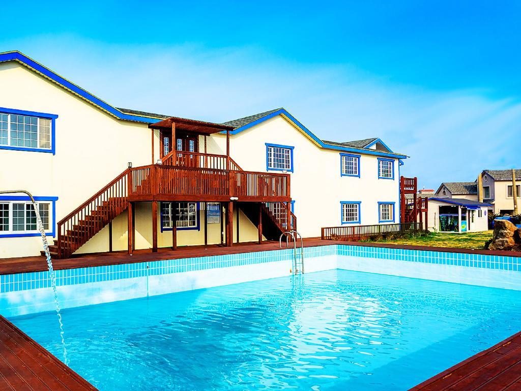 White Dream Pension Jeju by Eksteriør bilde