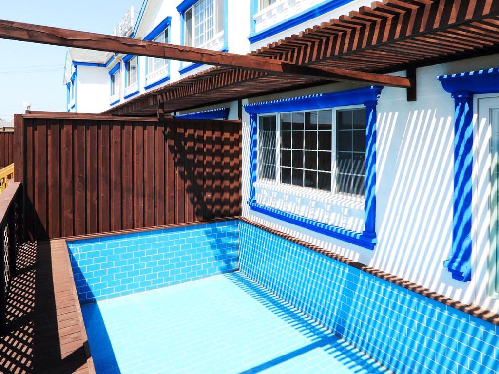 White Dream Pension Jeju by Eksteriør bilde